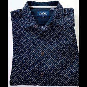 Nat Nast Sz Med. Button Up 70% Silk Shirt